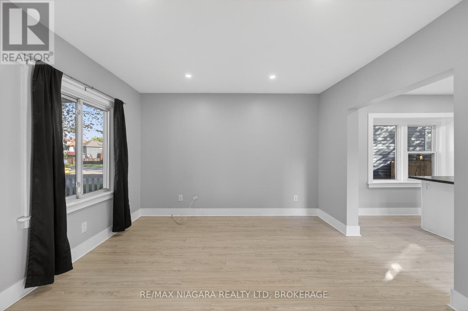 173 Lake Street, St. Catharines, Ontario  L2R 5Y8 - Photo 10 - X13153270