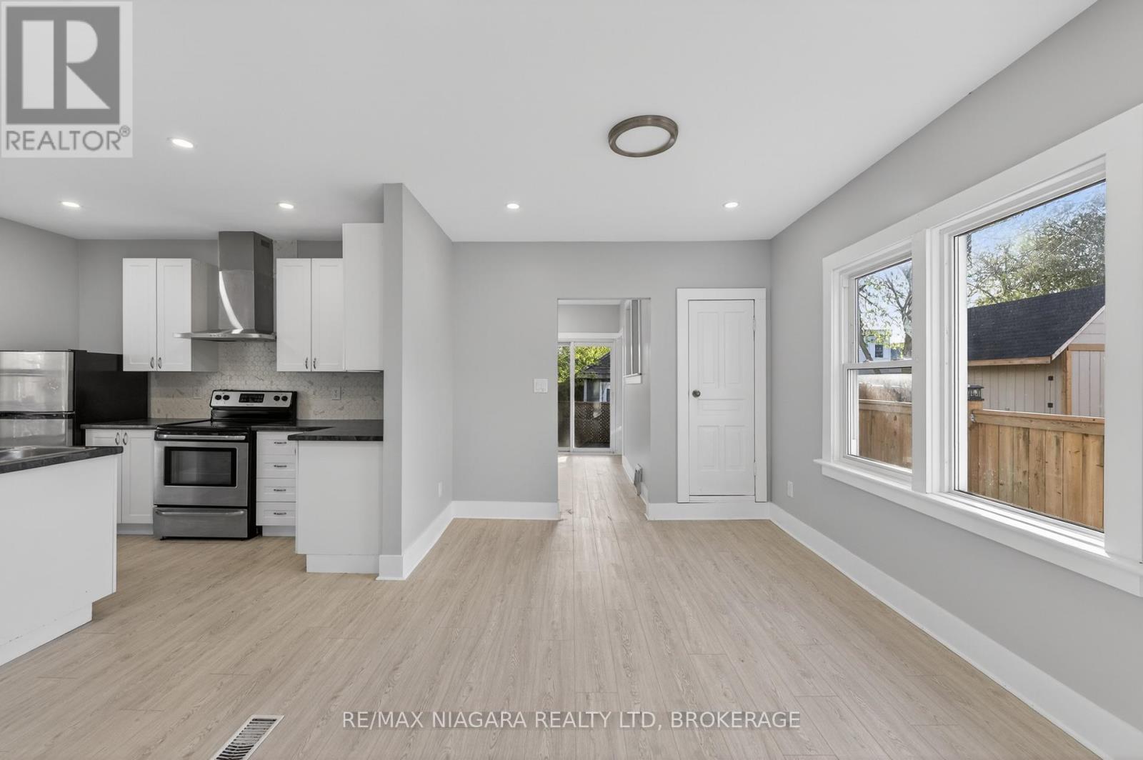 173 Lake Street, St. Catharines, Ontario  L2R 5Y8 - Photo 13 - X13153270