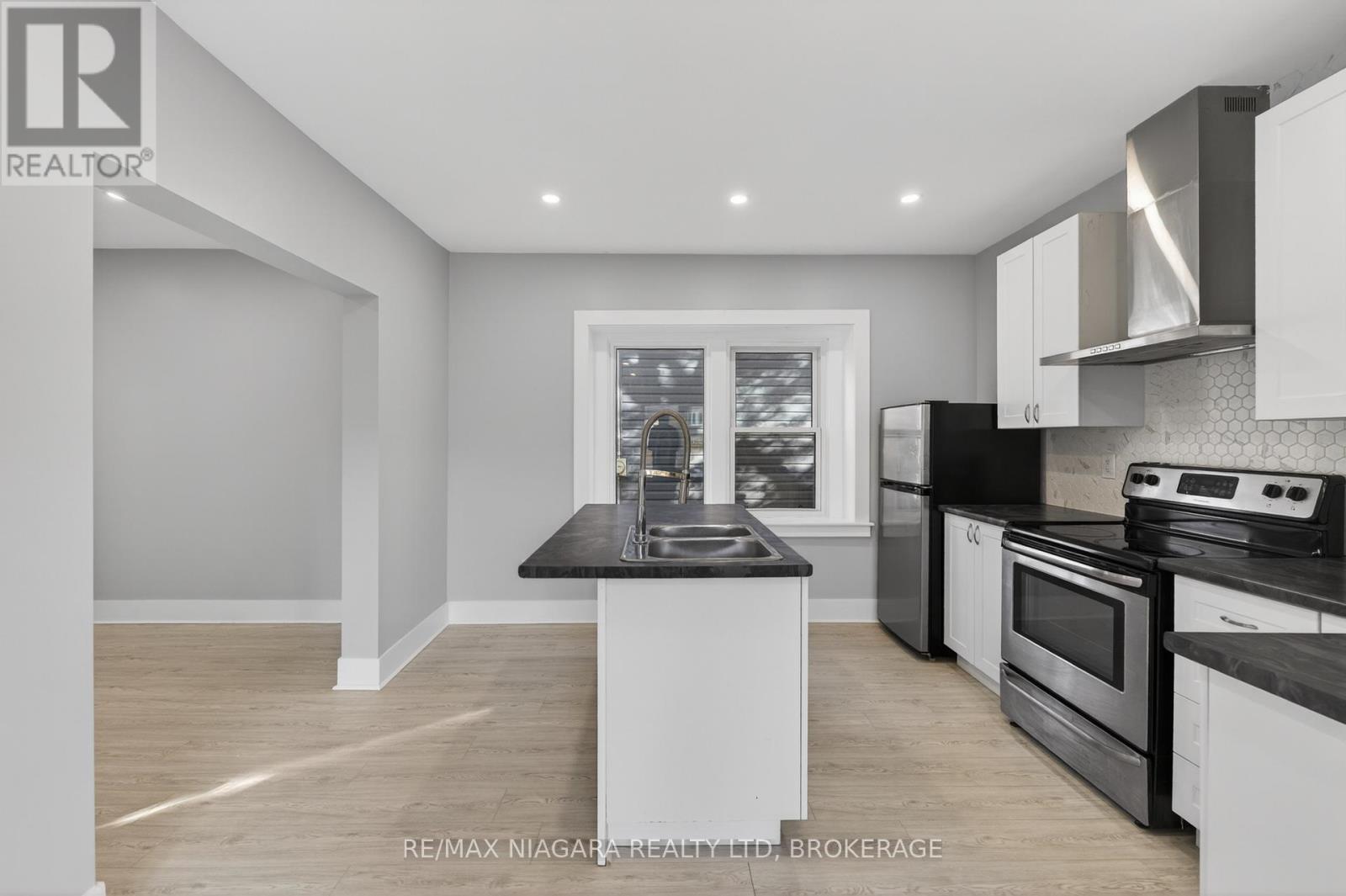 173 Lake Street, St. Catharines, Ontario  L2R 5Y8 - Photo 16 - X13153270