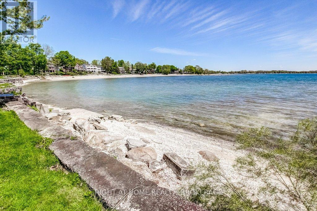 306 Prospect Point Road S, Fort Erie, Ontario  L0S 1N0 - Photo 6 - X13154244