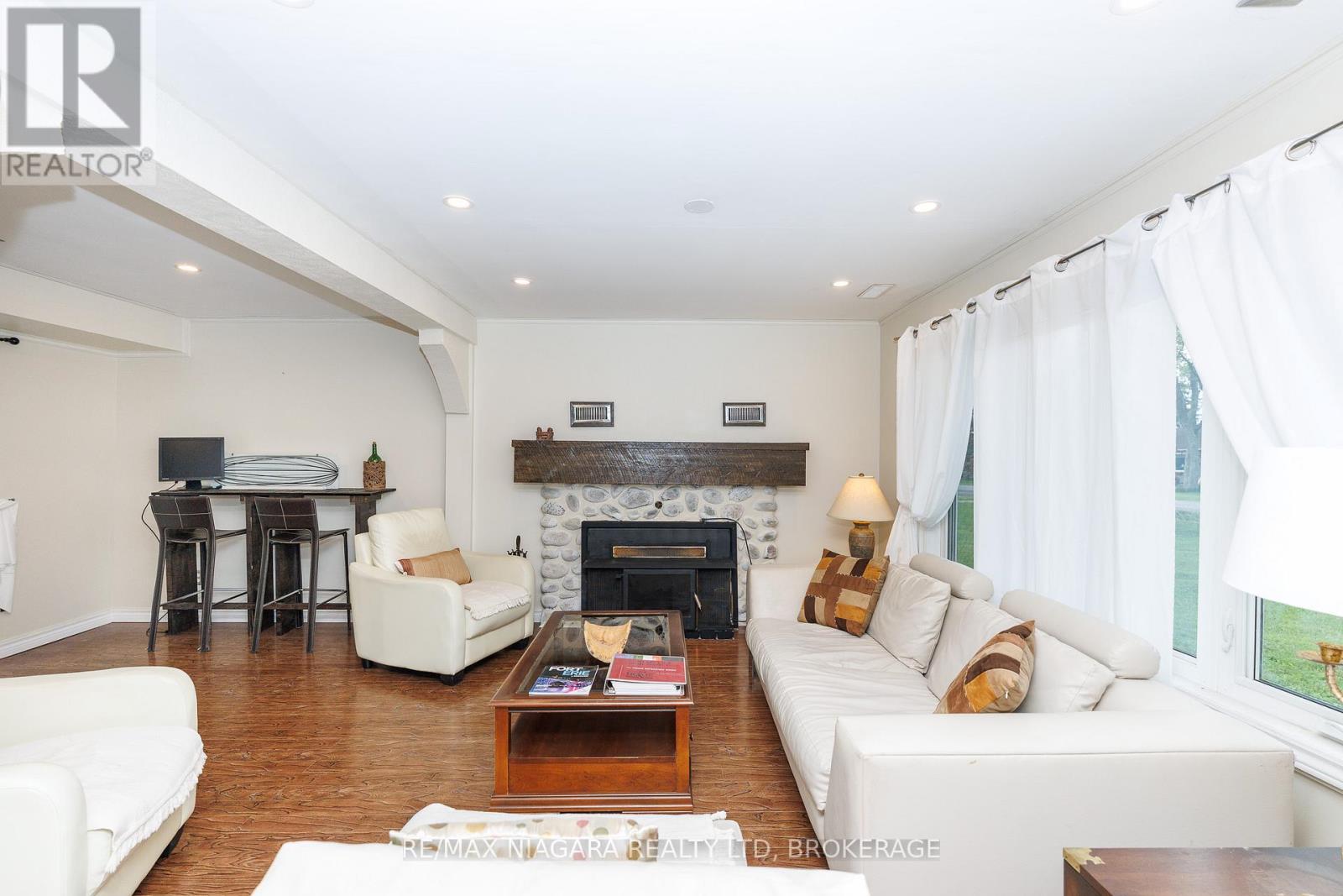 3252 Young Avenue, Fort Erie, Ontario  L0S 1N0 - Photo 7 - X13154494