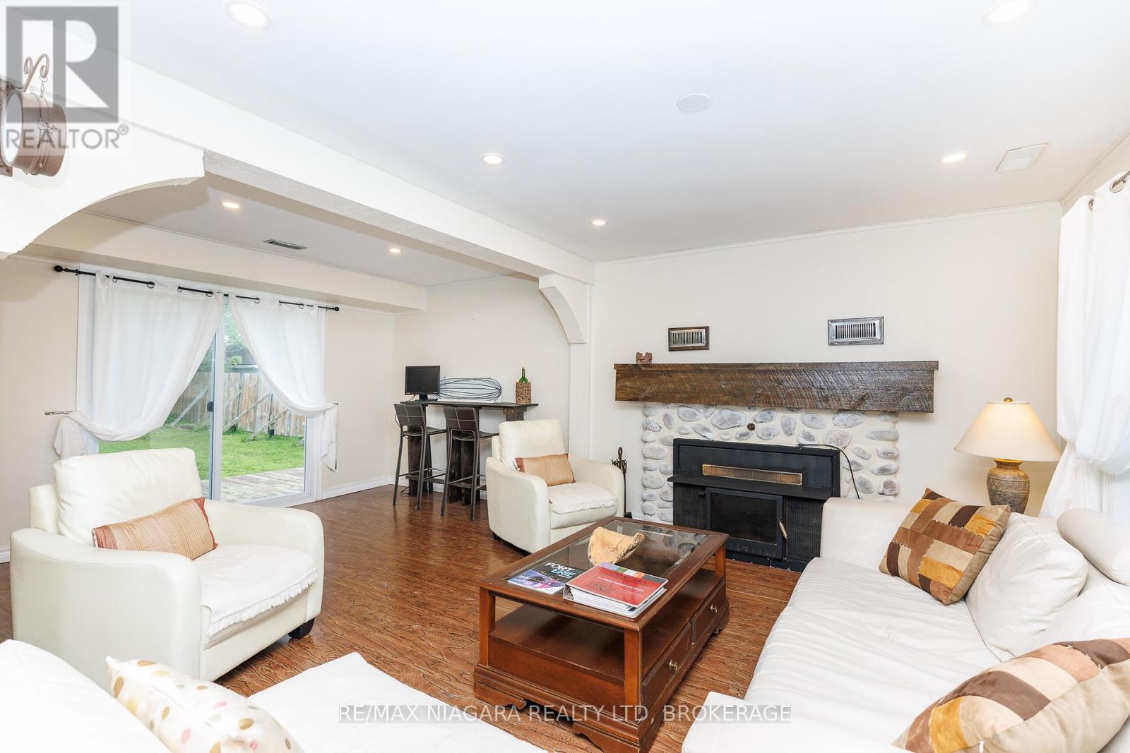 3252 Young Avenue, Fort Erie, Ontario  L0S 1N0 - Photo 8 - X13154494