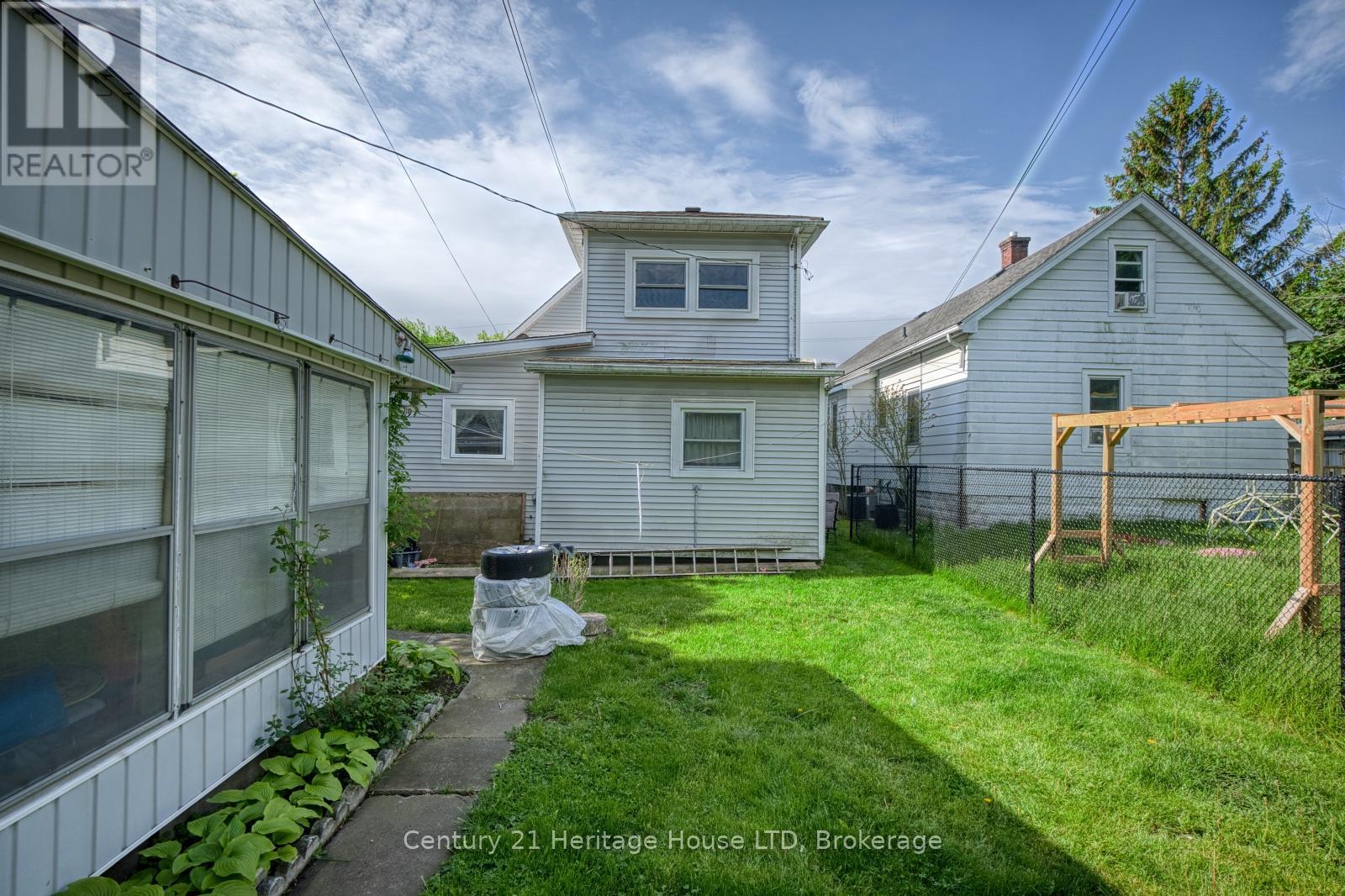 20 Dufferin Street, Fort Erie, Ontario  L2A 2T5 - Photo 16 - X13154812