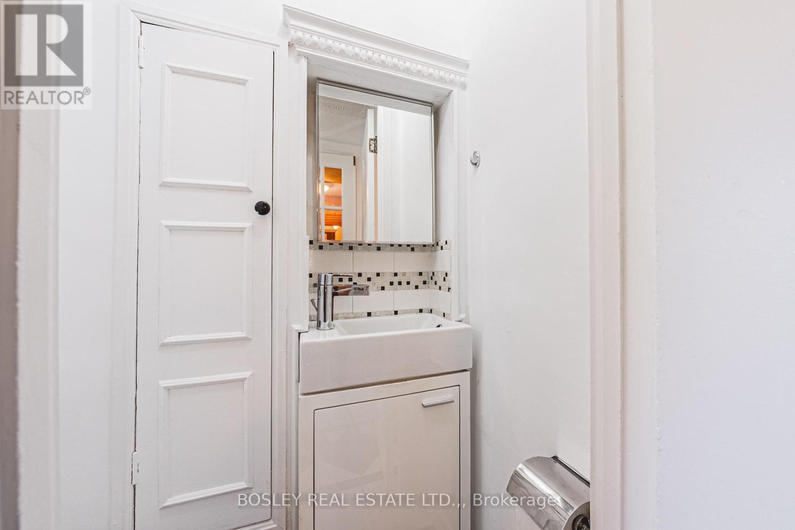 5039 Valley Way, Niagara Falls, Ontario  L2E 1W8 - Photo 12 - X13159112