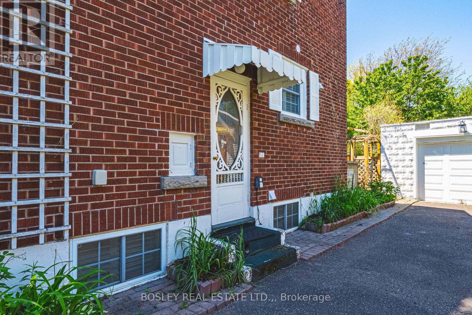 5039 Valley Way, Niagara Falls, Ontario  L2E 1W8 - Photo 31 - X13159112
