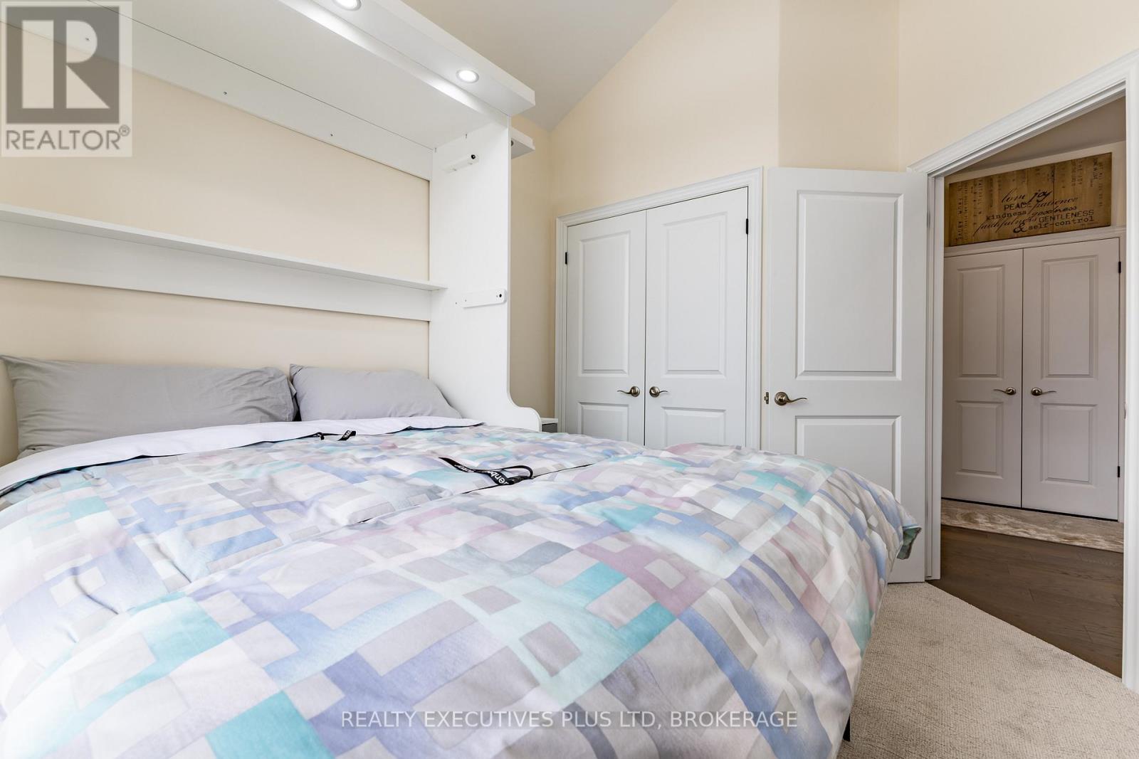504 Royal Ridge Drive, Fort Erie, Ontario  L0S 1N0 - Photo 11 - X13159394
