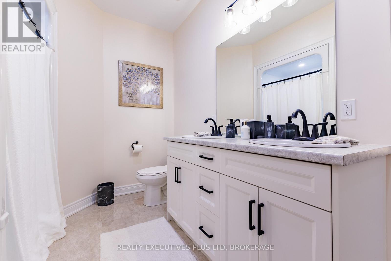504 Royal Ridge Drive, Fort Erie, Ontario  L0S 1N0 - Photo 32 - X13159394