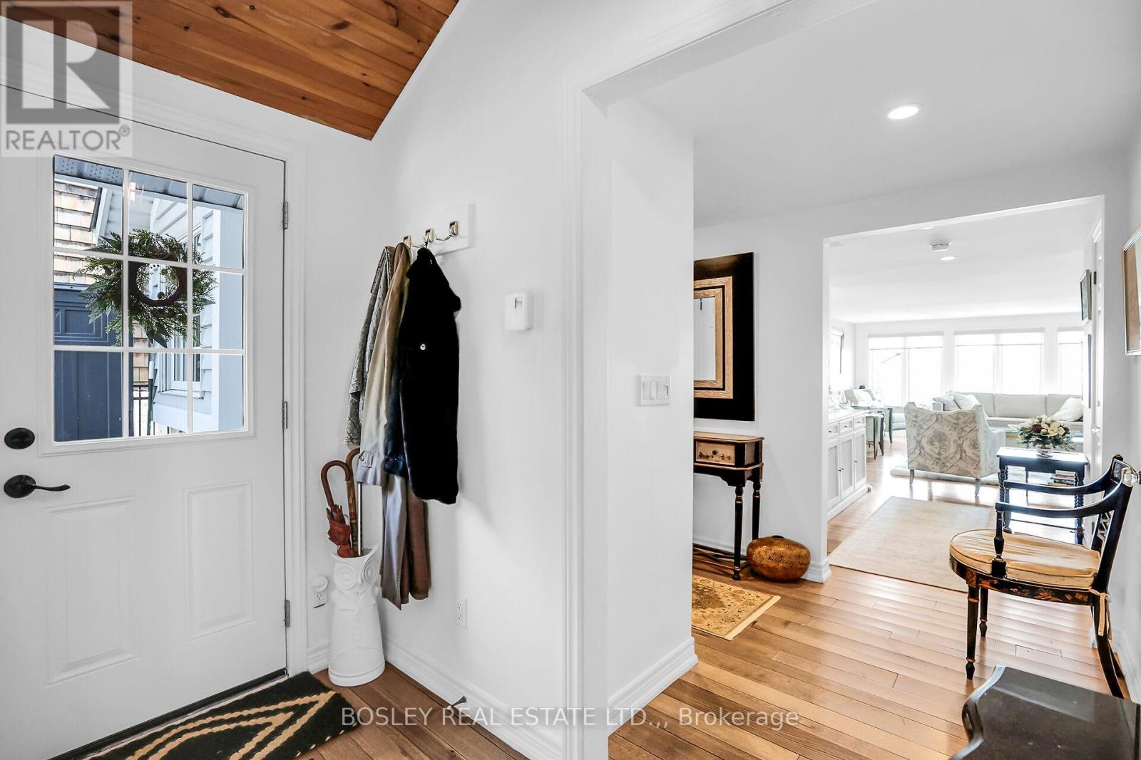 3711 Crystal Beach Drive, Fort Erie, Ontario  L0S 1B0 - Photo 6 - X13160006