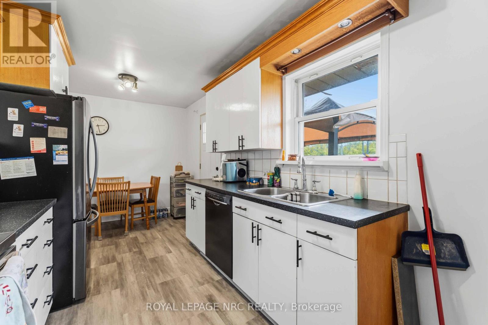 7101 Roger Crescent, Niagara Falls, Ontario  L2G 3A6 - Photo 15 - X13161416