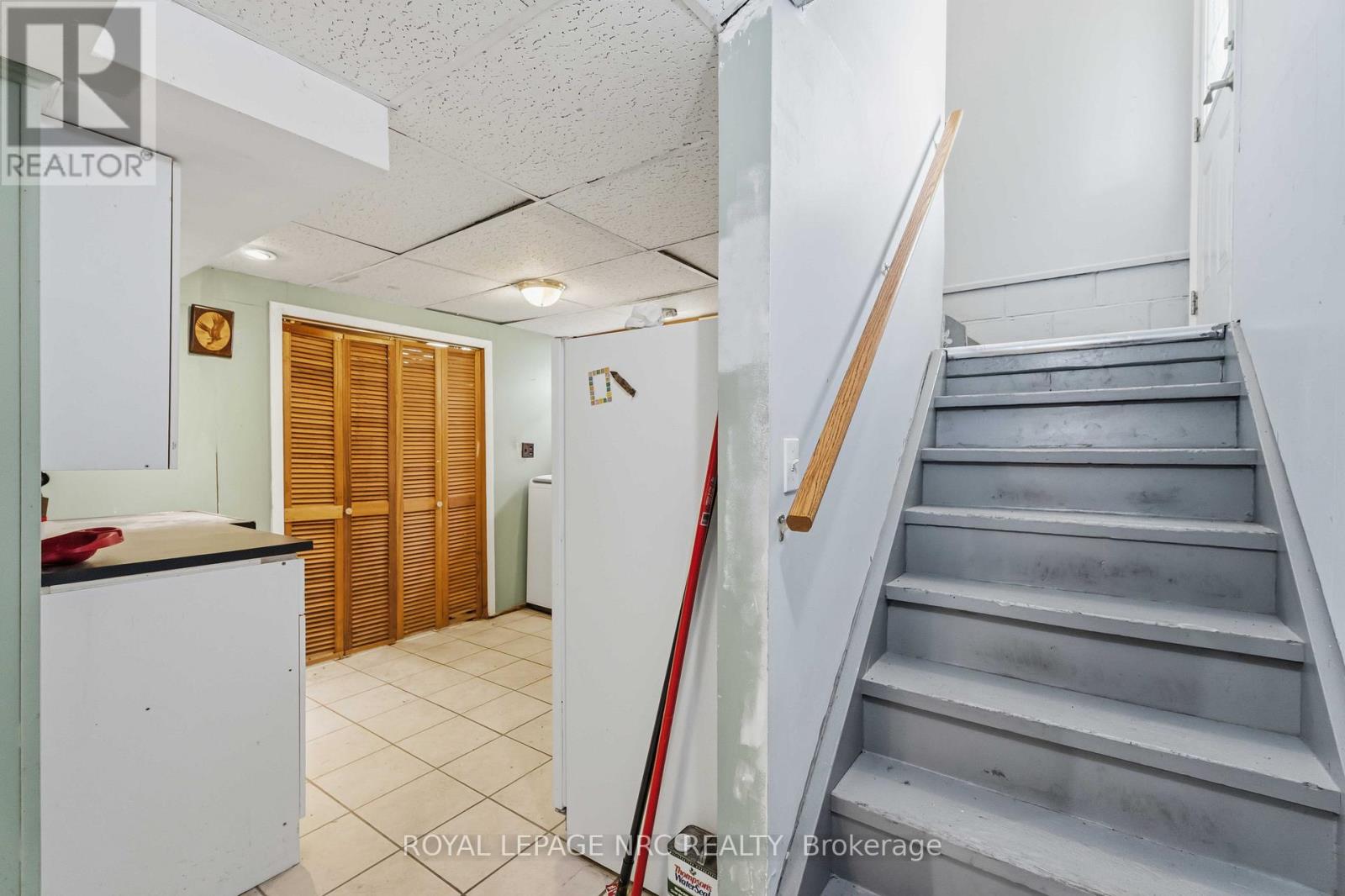 7101 Roger Crescent, Niagara Falls, Ontario  L2G 3A6 - Photo 23 - X13161416