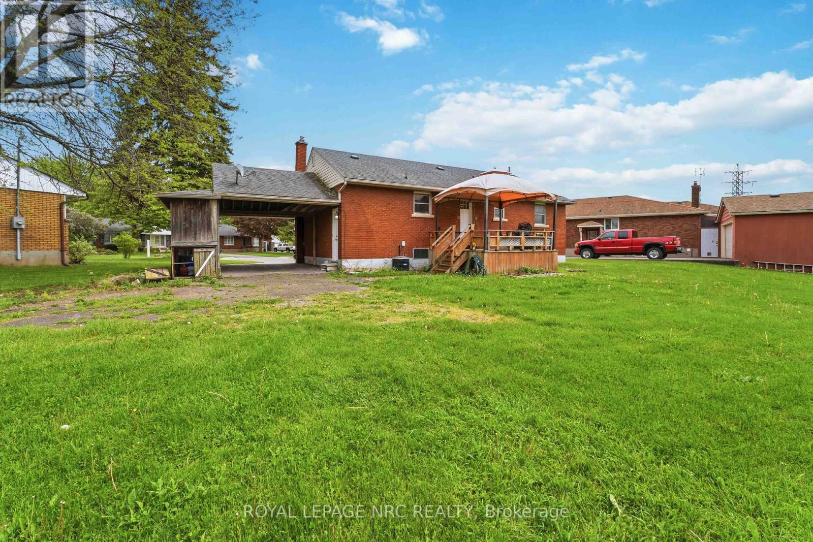 7101 Roger Crescent, Niagara Falls, Ontario  L2G 3A6 - Photo 37 - X13161416