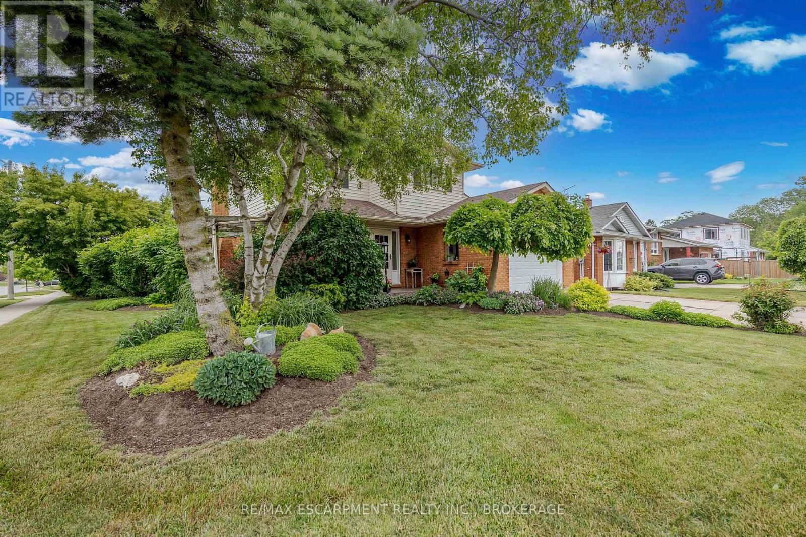 7543 Merritt Avenue, Niagara Falls, Ontario  L2G 5C3 - Photo 3 - X13161624