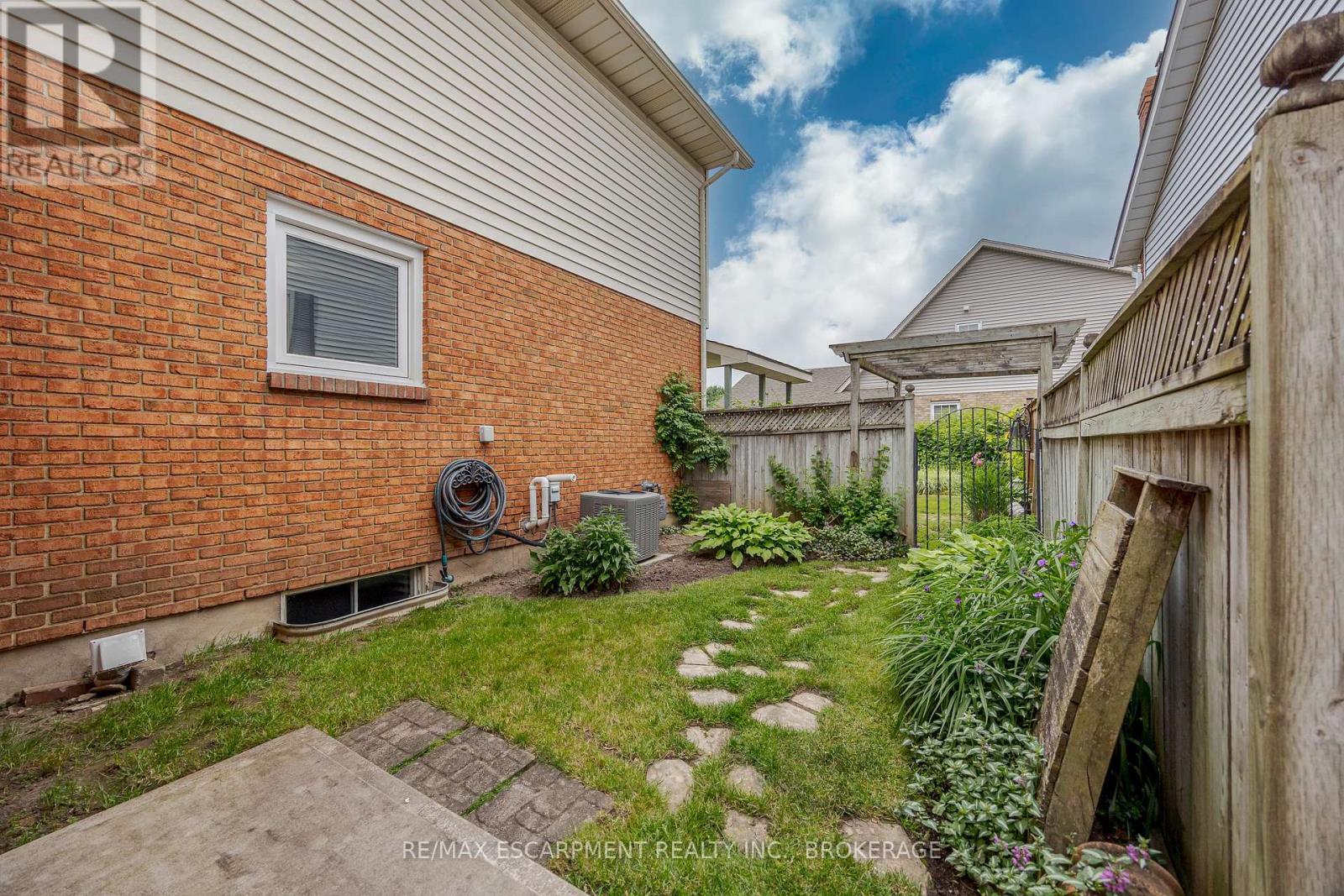 7543 Merritt Avenue, Niagara Falls, Ontario  L2G 5C3 - Photo 34 - X13161624
