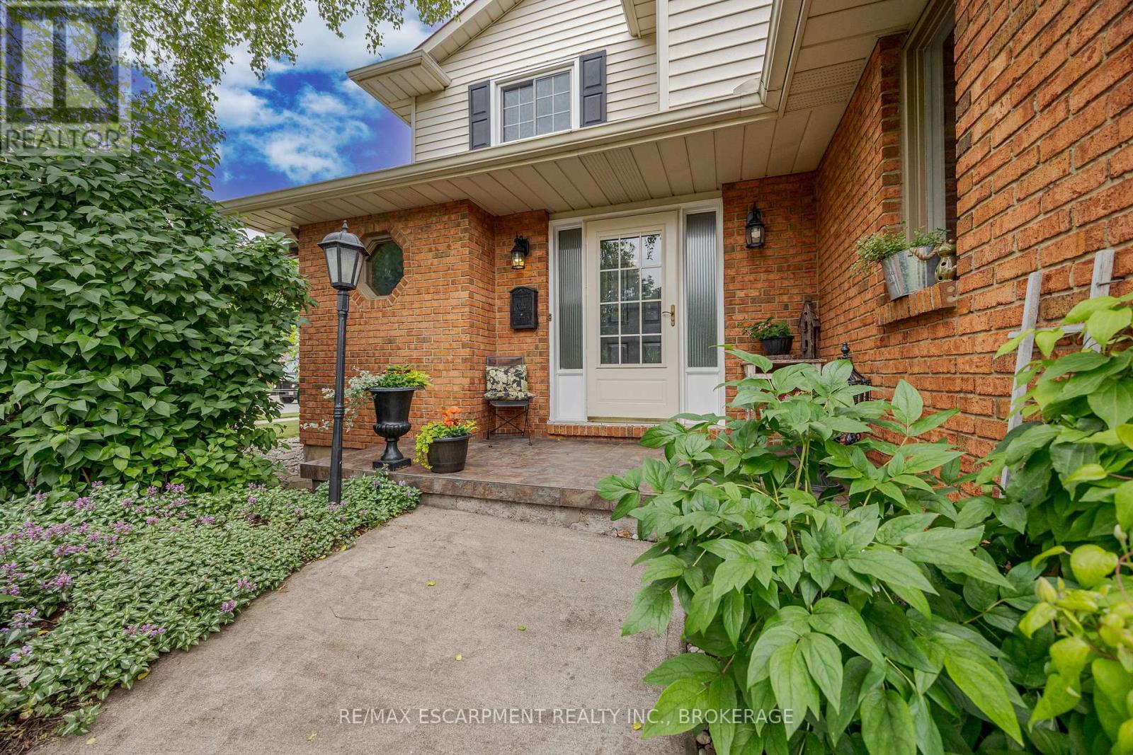 7543 Merritt Avenue, Niagara Falls, Ontario  L2G 5C3 - Photo 4 - X13161624