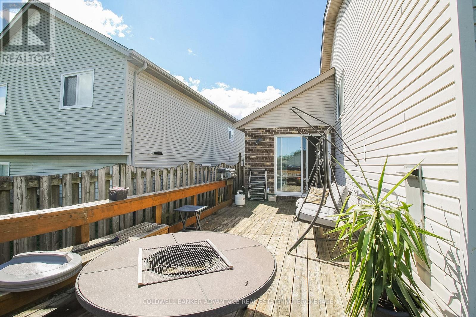 19 Windle Village Crescent, Thorold, Ontario  L2V 4Z6 - Photo 27 - X13162292