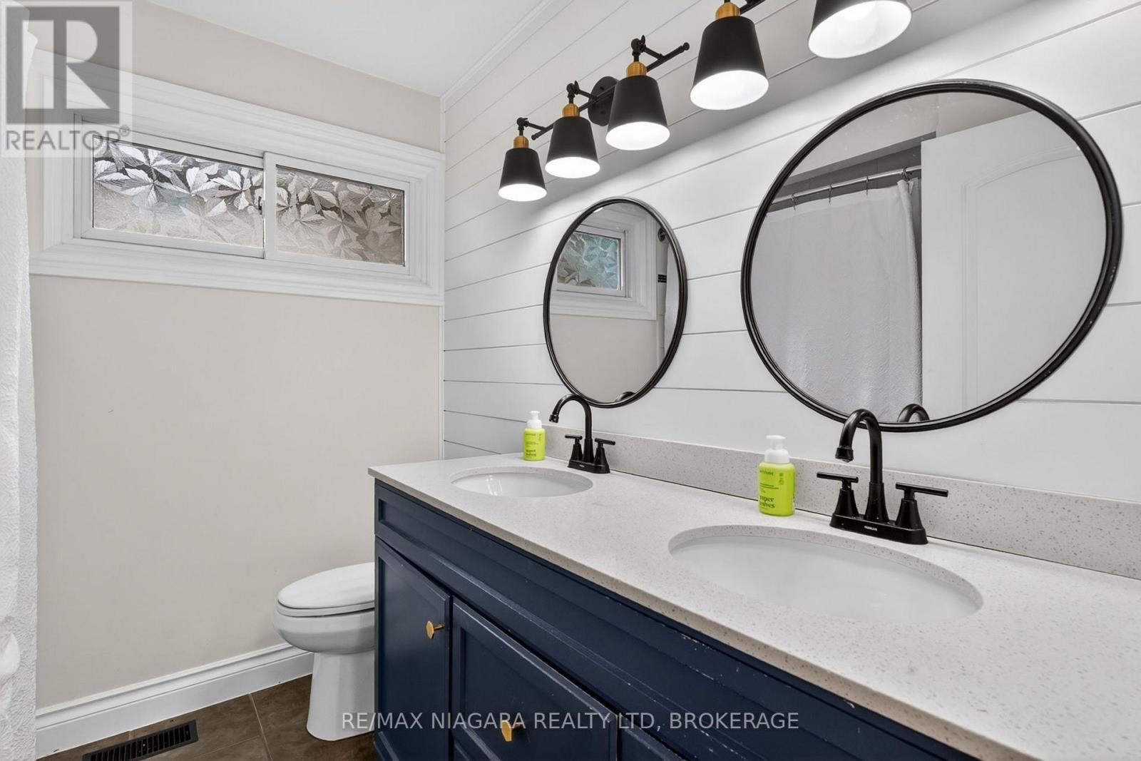 15 Cross Hill Road, Pelham, Ontario  L3E 0J3 - Photo 25 - X13163676