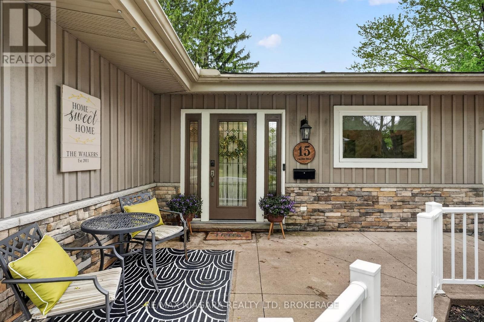 15 Cross Hill Road, Pelham, Ontario  L3E 0J3 - Photo 3 - X13163676