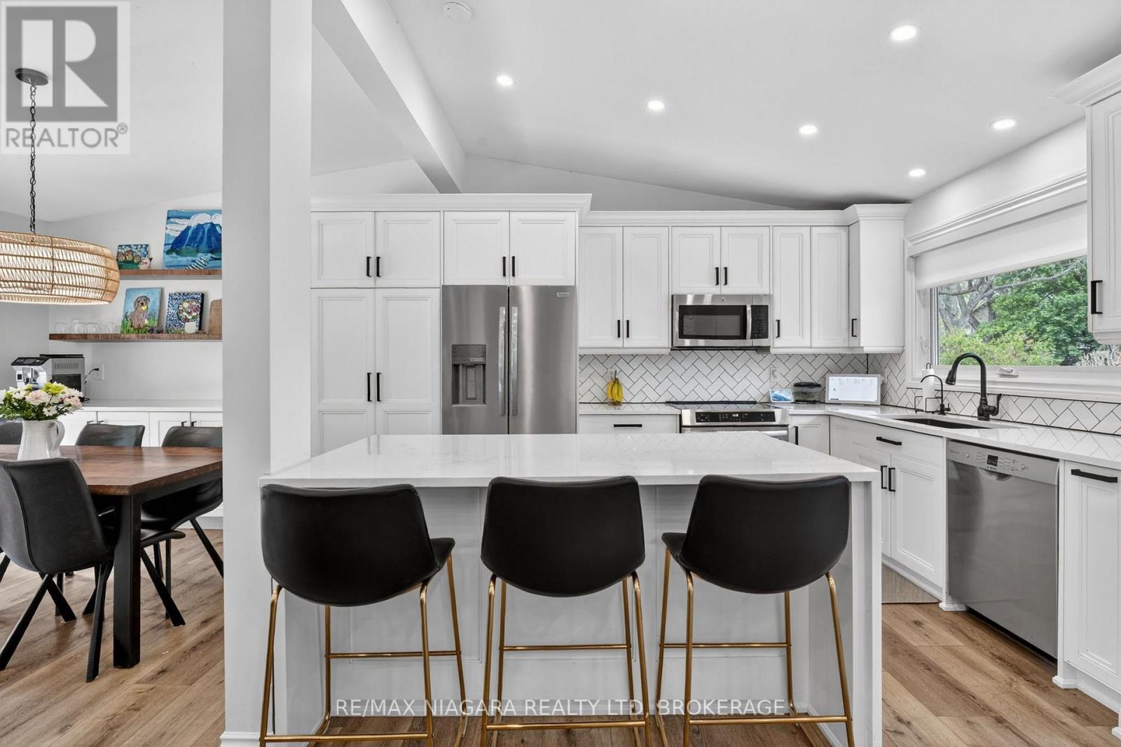 15 Cross Hill Road, Pelham, Ontario  L3E 0J3 - Photo 6 - X13163676