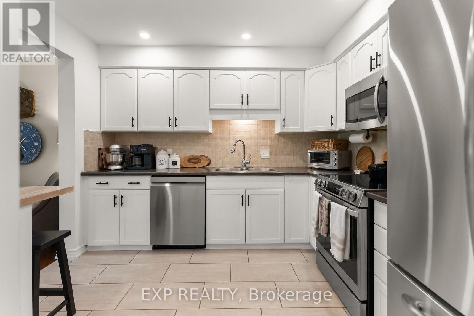 10 - 5150 Dorchester Road, Niagara Falls, Ontario  L2E 7H2 - Photo 11 - X13164006