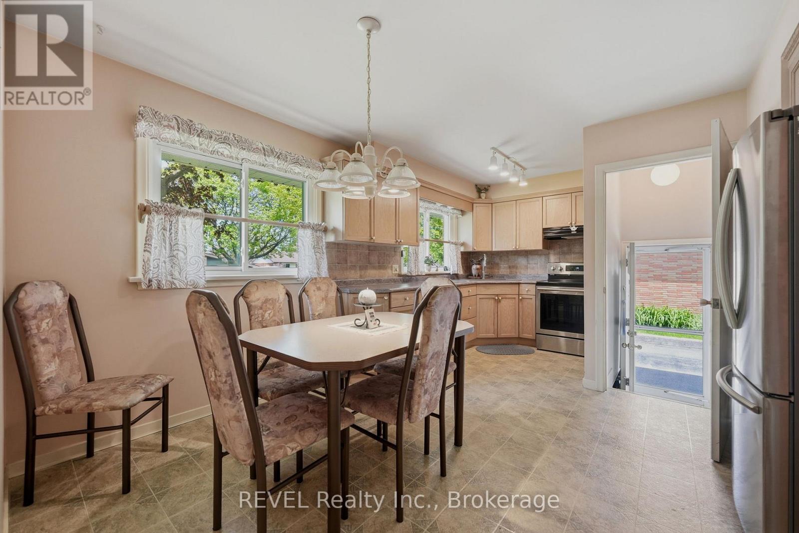 7 Brucedale Avenue, St. Catharines, Ontario  L2M 2Z4 - Photo 17 - X13164394