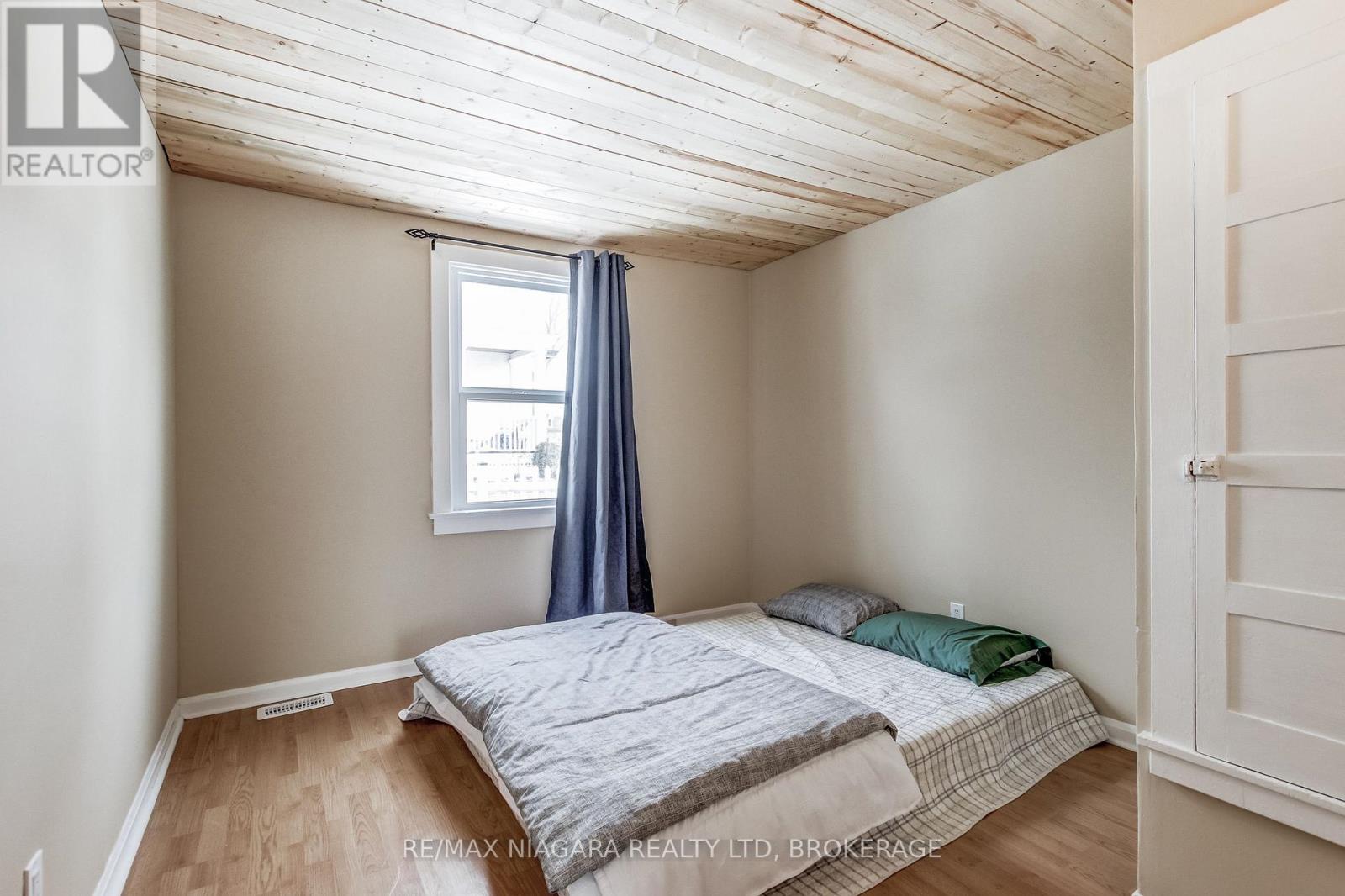8 Catharine Street, Port Colborne, Ontario  L3K 4J6 - Photo 30 - X13164686