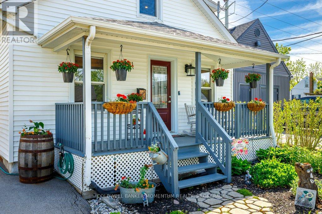 61 Rosedale Avenue, St. Catharines, Ontario  L2P 1Y6 - Photo 3 - X13164790