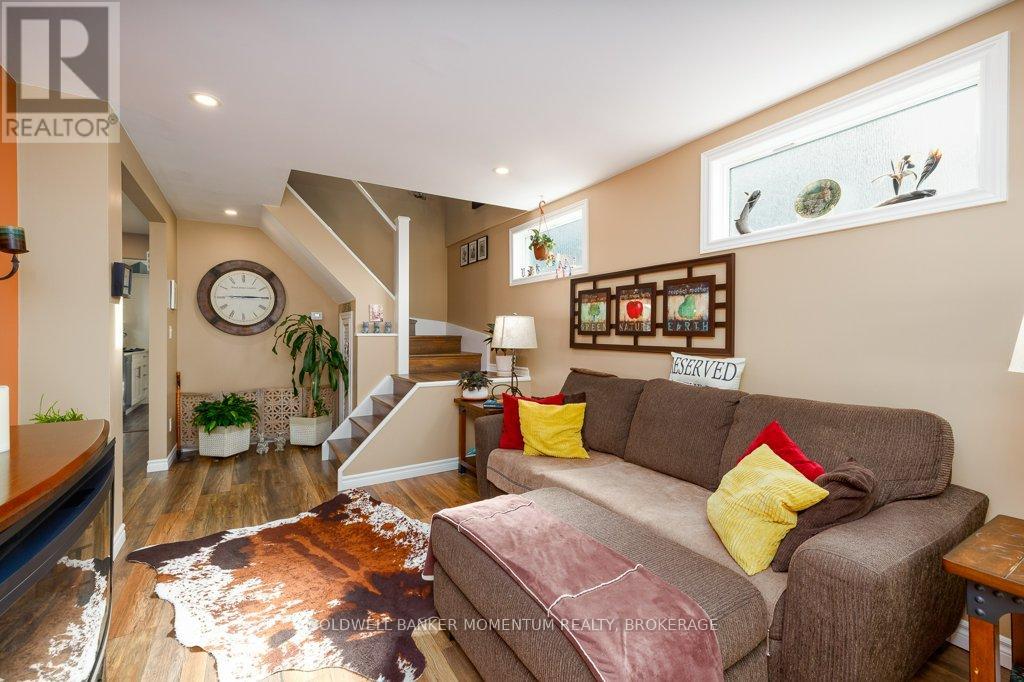 61 Rosedale Avenue, St. Catharines, Ontario  L2P 1Y6 - Photo 6 - X13164790