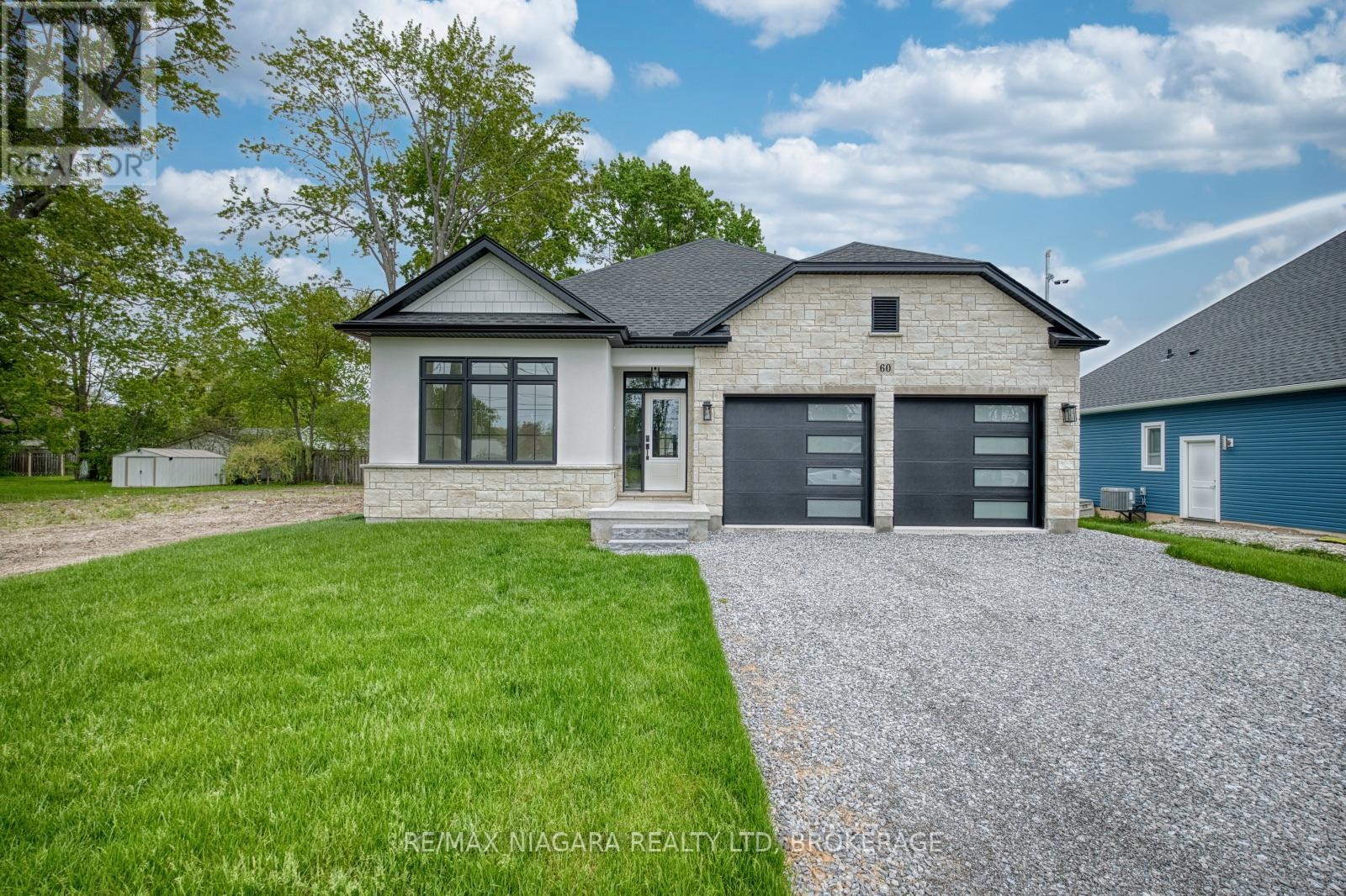 60 PLEASANT AVENUE N, Fort Erie, Ontario