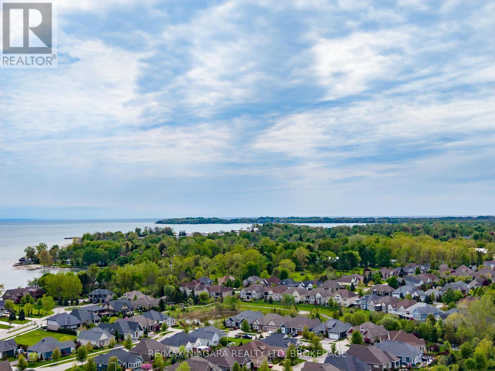 60 Pleasant Avenue N, Fort Erie, Ontario  L0S 1N0 - Photo 46 - X13165660