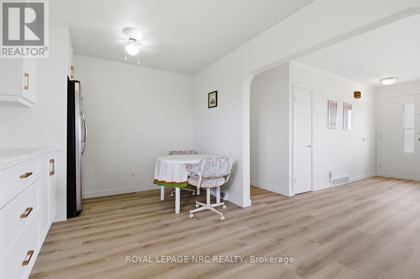 2041 Third Street Louth, St. Catharines, Ontario  L2S 6P9 - Photo 16 - X13165860