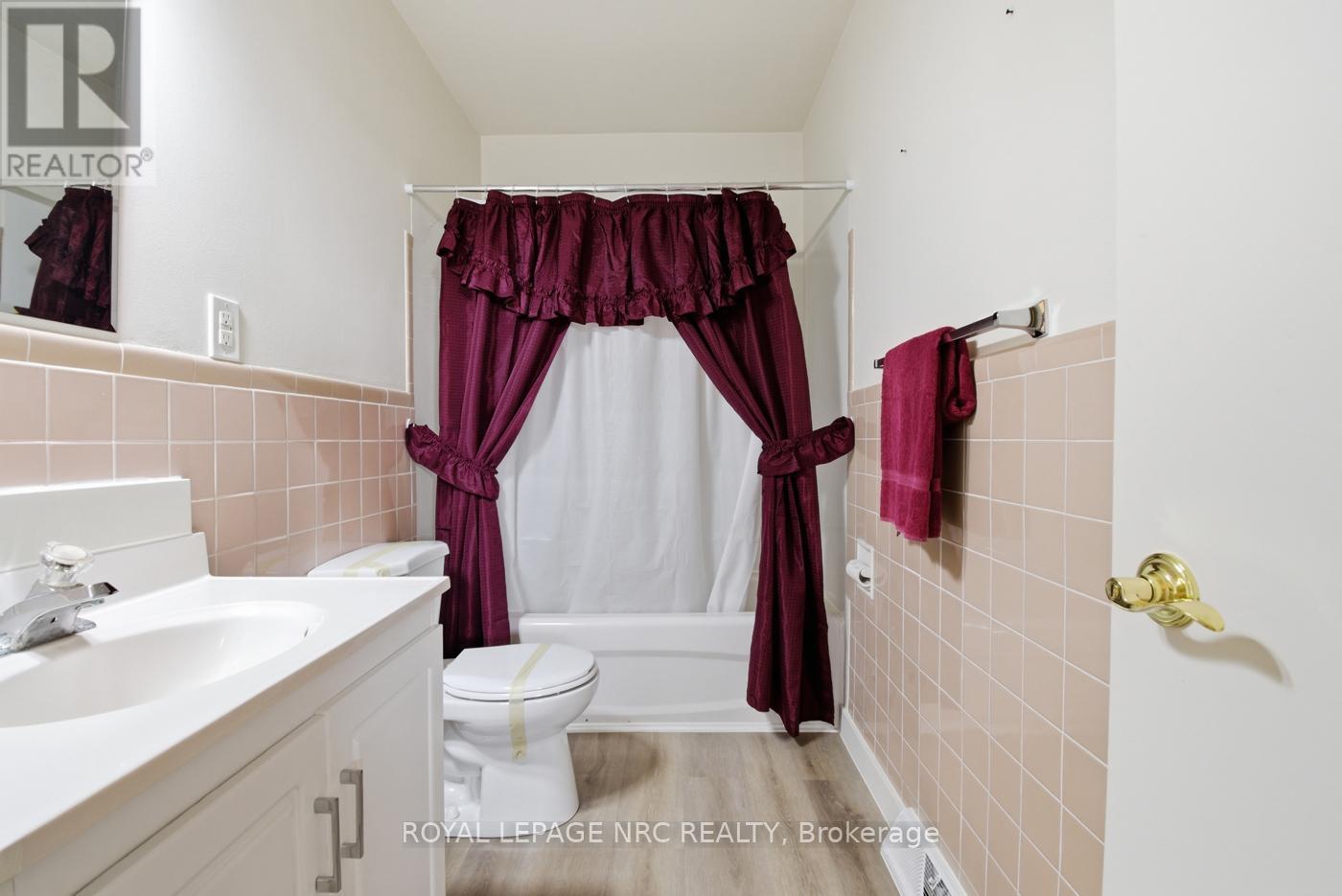 2041 Third Street Louth, St. Catharines, Ontario  L2S 6P9 - Photo 23 - X13165860