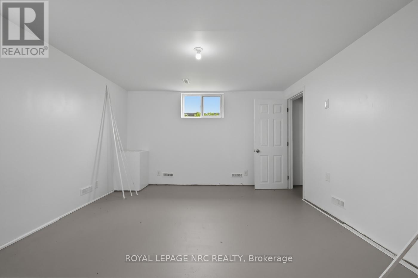 2041 Third Street Louth, St. Catharines, Ontario  L2S 6P9 - Photo 25 - X13165860