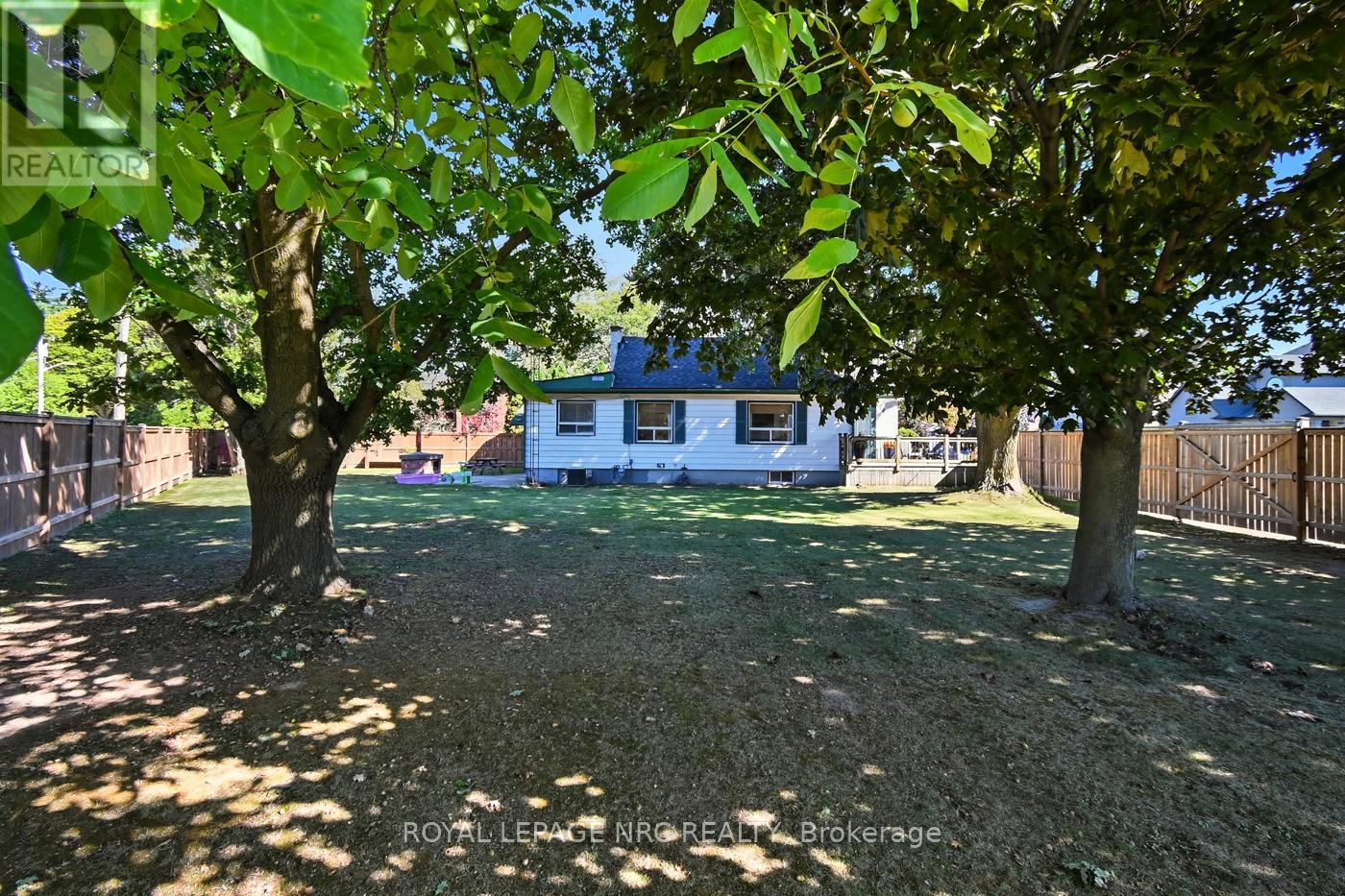 2459 Thompson Road, Niagara Falls, Ontario  L2E 6S4 - Photo 26 - X13167236