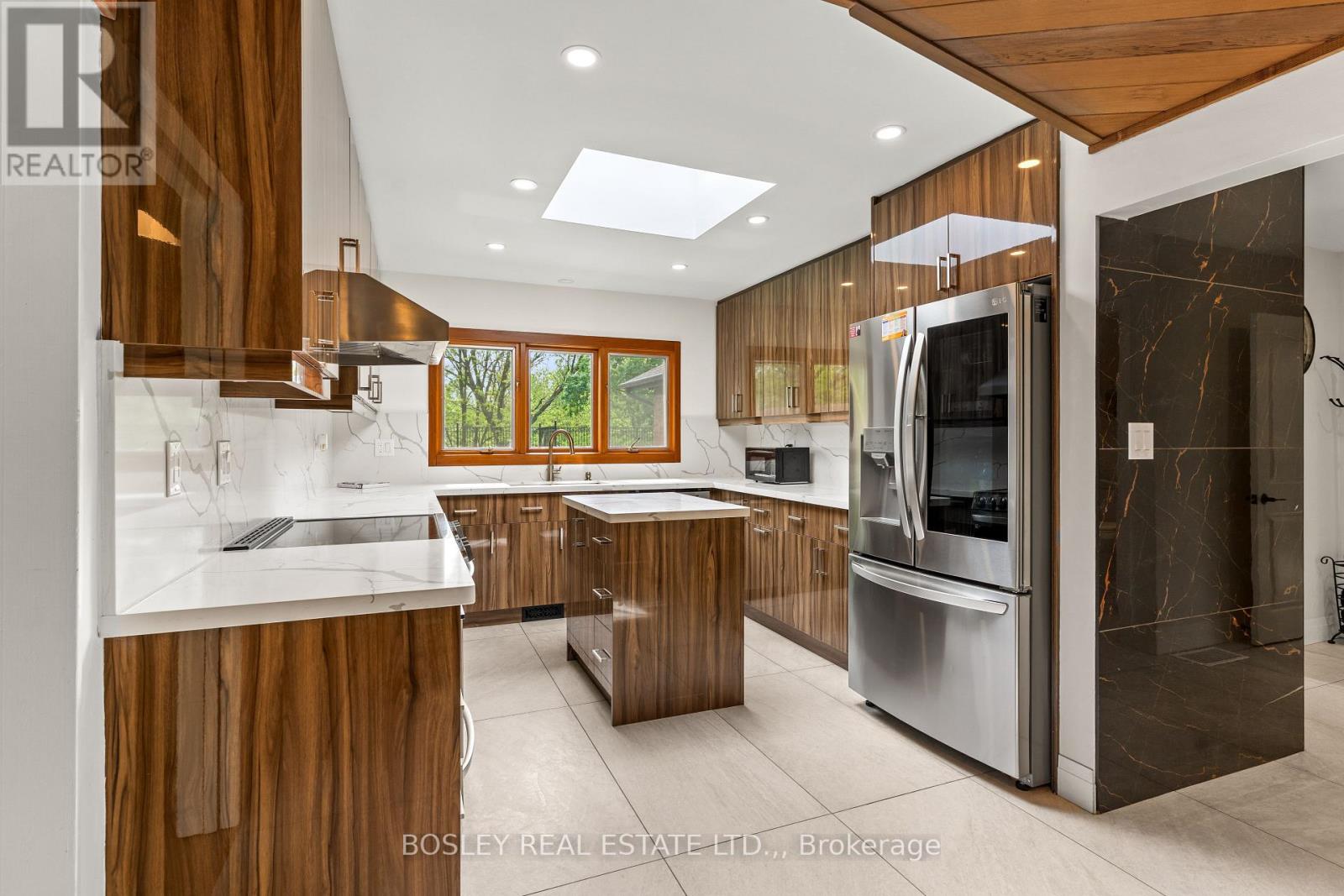 93 Riverview Boulevard, St. Catharines, Ontario  L2T 3M3 - Photo 3 - X13167306