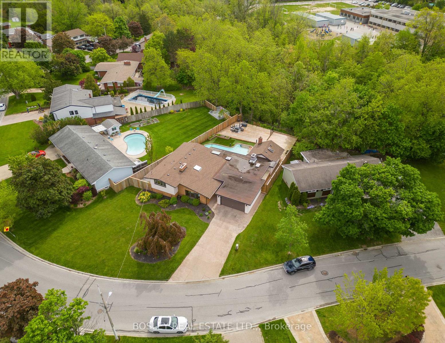 93 Riverview Boulevard, St. Catharines, Ontario  L2T 3M3 - Photo 4 - X13167306