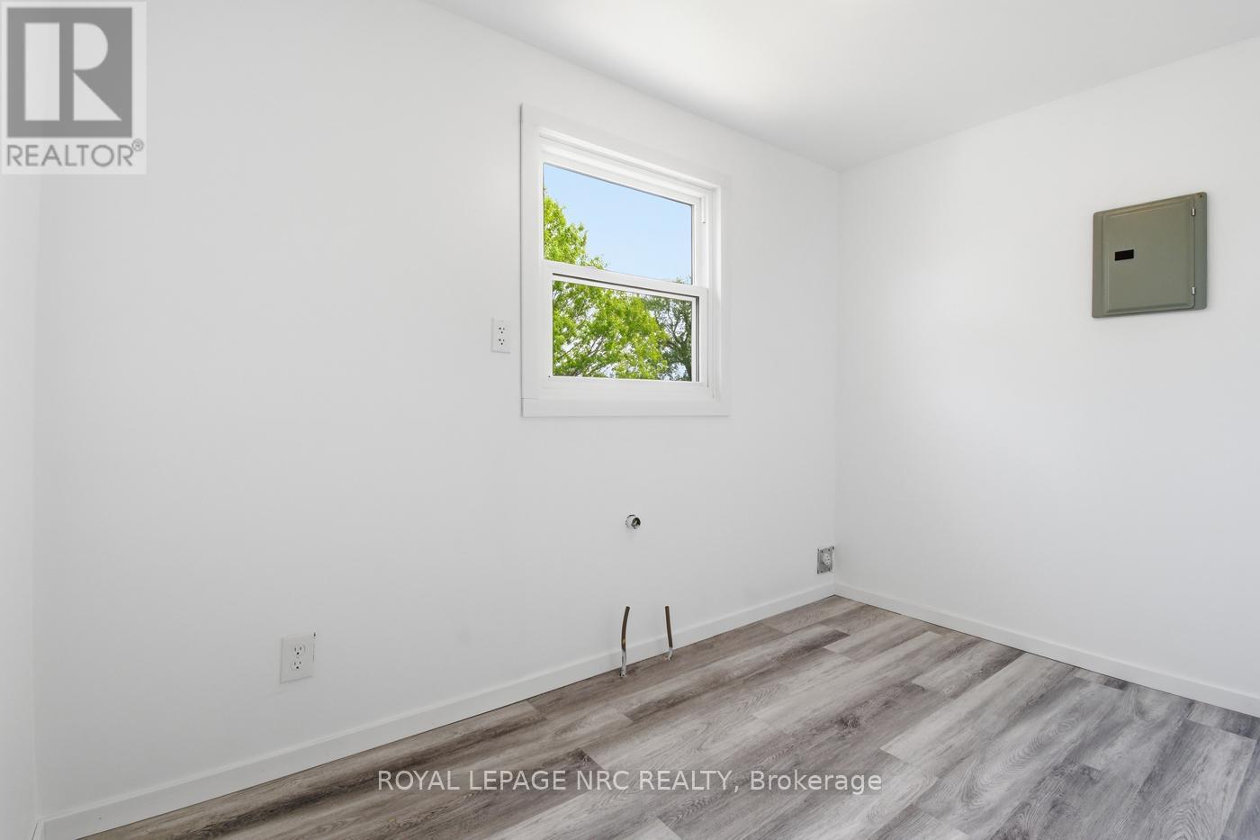 6010 Carlton Avenue, Niagara Falls, Ontario  L2G 5J5 - Photo 25 - X13168014