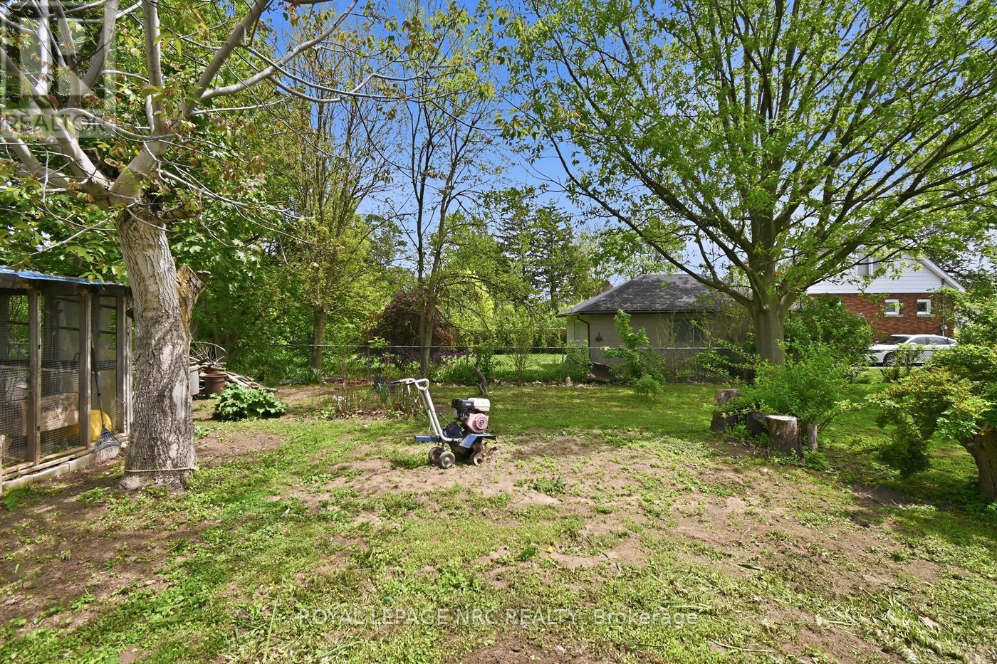 6010 Carlton Avenue, Niagara Falls, Ontario  L2G 5J5 - Photo 34 - X13168014