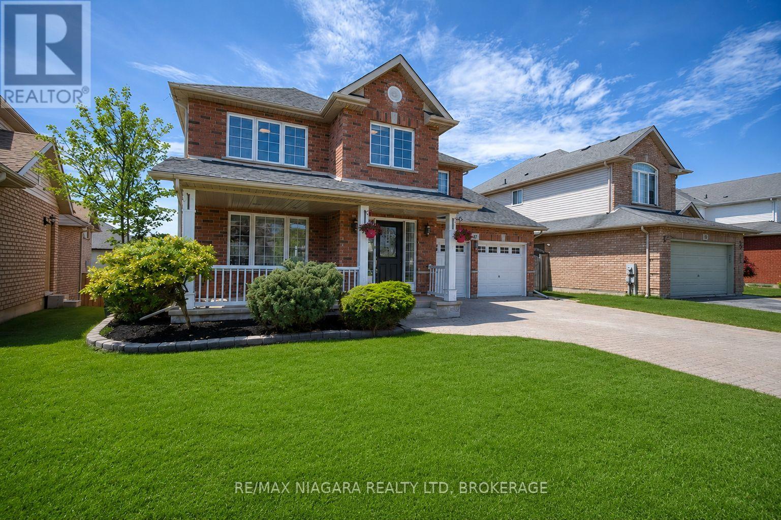 47 Honey Locust Circle, Thorold, Ontario  L2V 5E2 - Photo 2 - X13168946