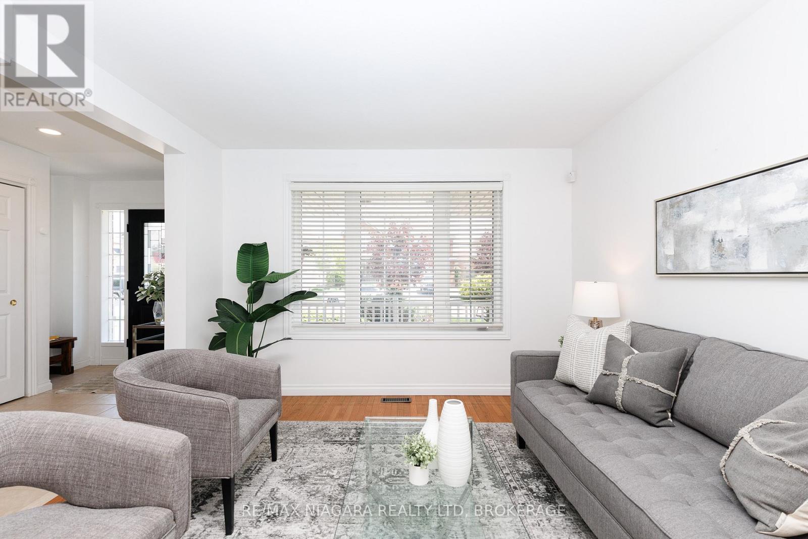 47 Honey Locust Circle, Thorold, Ontario  L2V 5E2 - Photo 8 - X13168946
