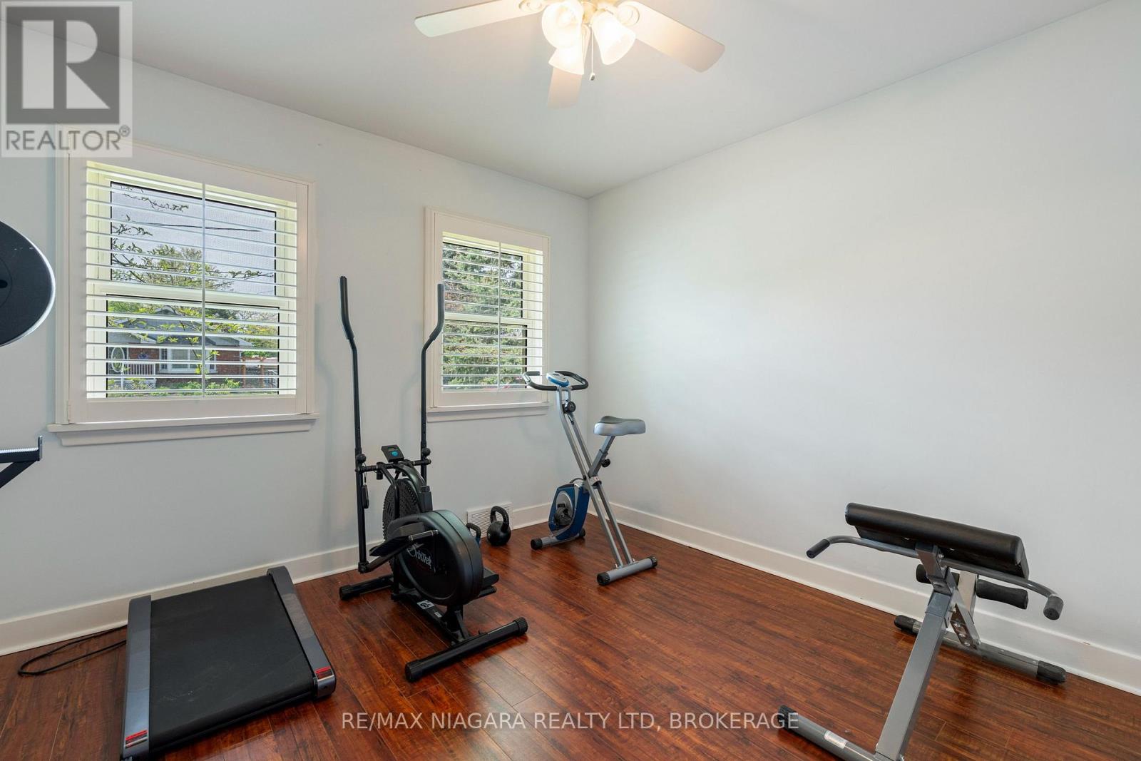 4 Mackie Street, St. Catharines, Ontario  L2N 5N5 - Photo 30 - X13169732