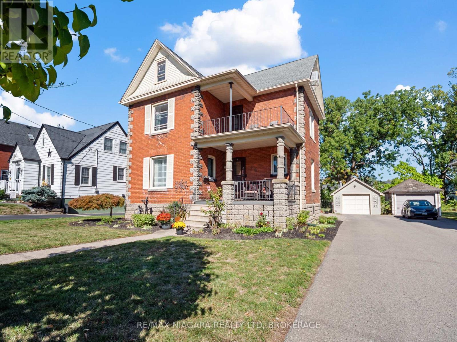 18 EMERICK AVENUE, Fort Erie, Ontario