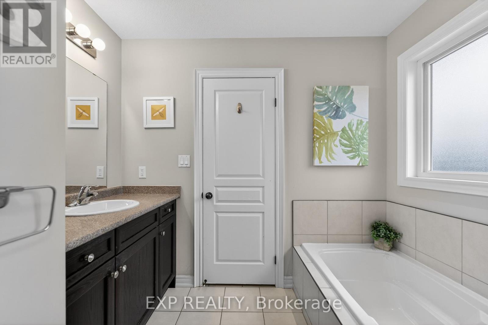 5783 Jake Crescent, Niagara Falls, Ontario  L2H 0G3 - Photo 35 - X13170402