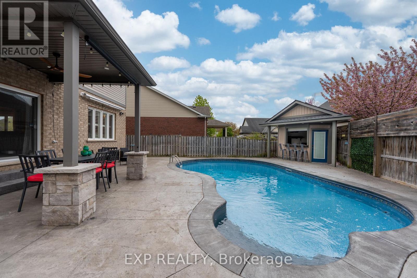 5783 Jake Crescent, Niagara Falls, Ontario  L2H 0G3 - Photo 44 - X13170402