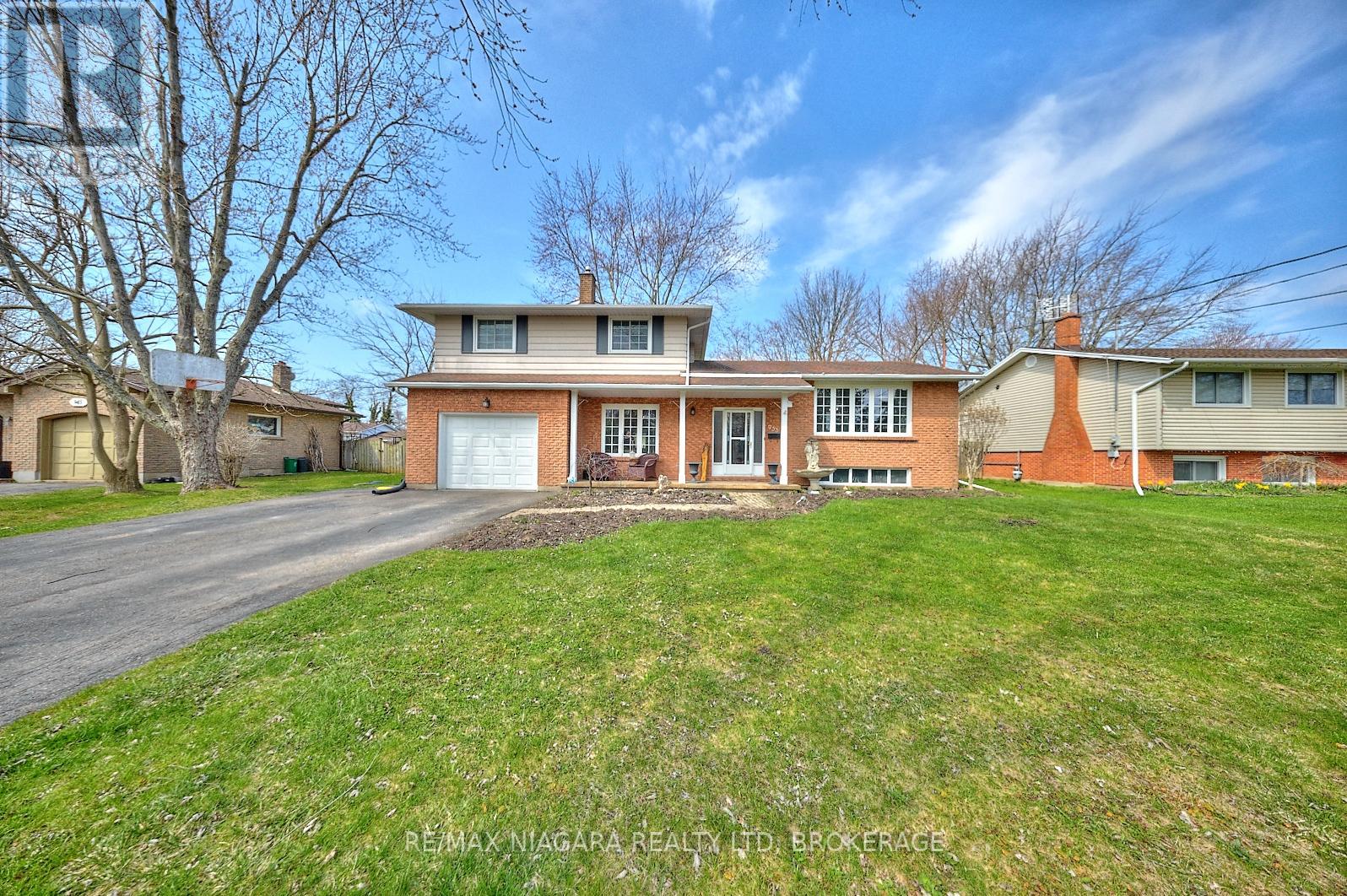953 Grandview Road, Fort Erie, Ontario  L2A 5R4 - Photo 3 - X13170956
