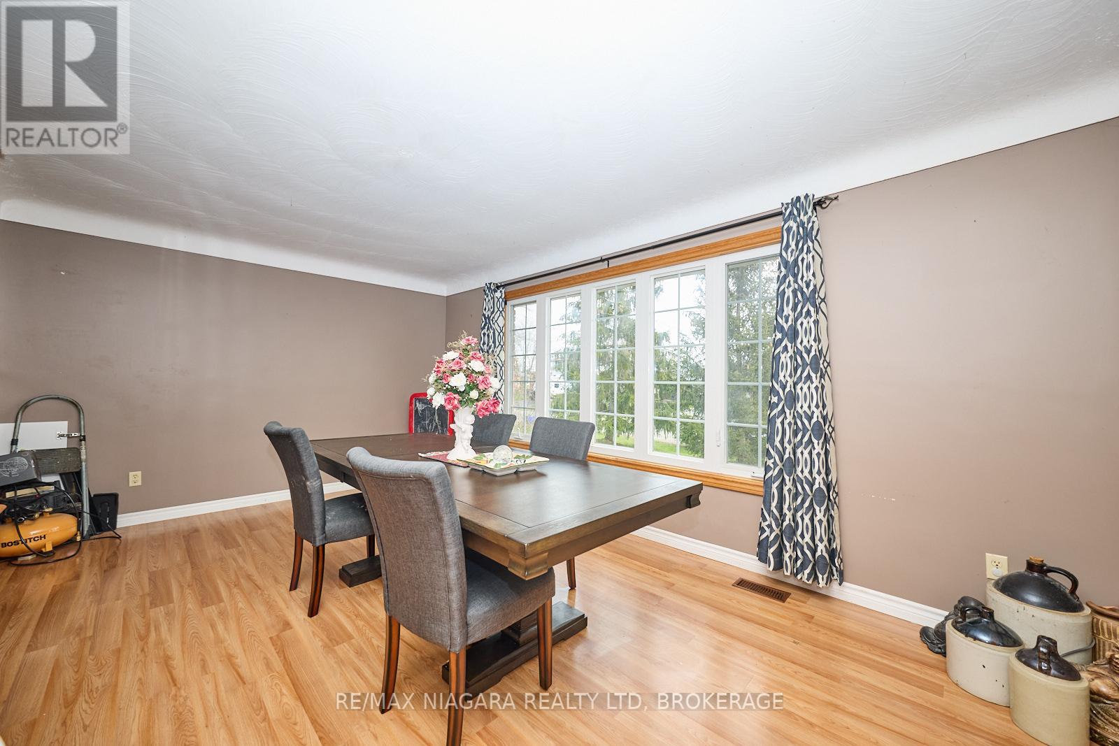 953 Grandview Road, Fort Erie, Ontario  L2A 5R4 - Photo 5 - X13170956