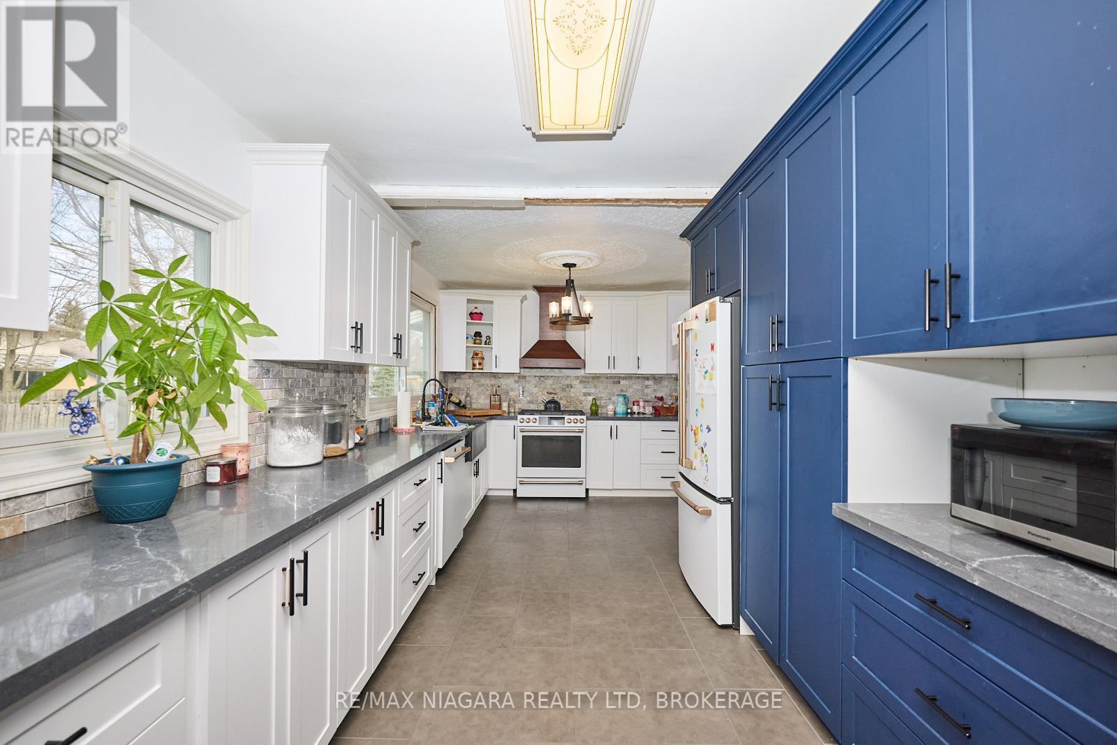 953 Grandview Road, Fort Erie, Ontario  L2A 5R4 - Photo 8 - X13170956