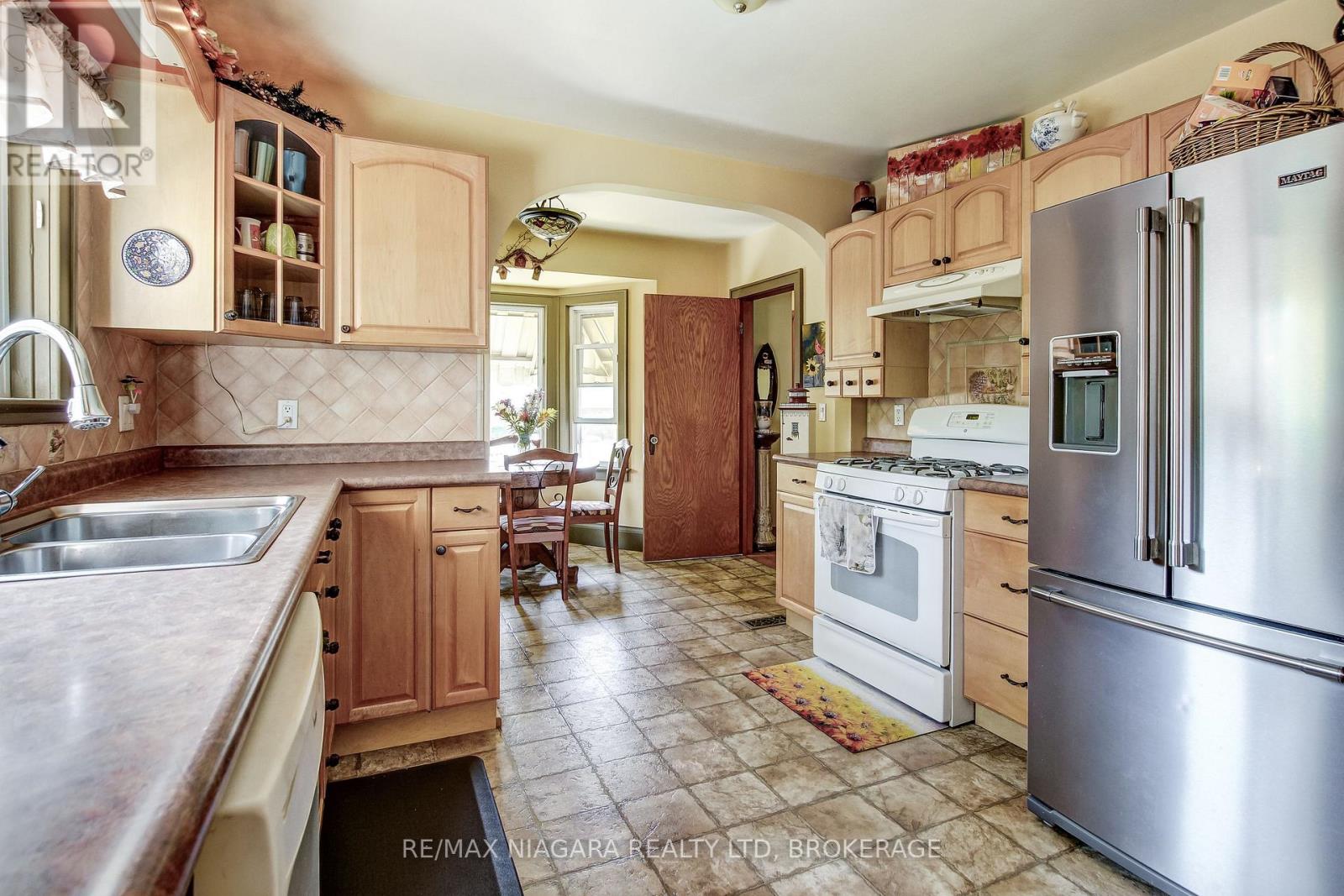 101 Division Street, Port Colborne, Ontario  L3K 3B5 - Photo 13 - X13171596