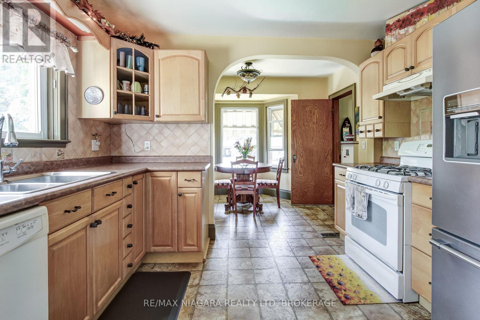 101 Division Street, Port Colborne, Ontario  L3K 3B5 - Photo 14 - X13171596
