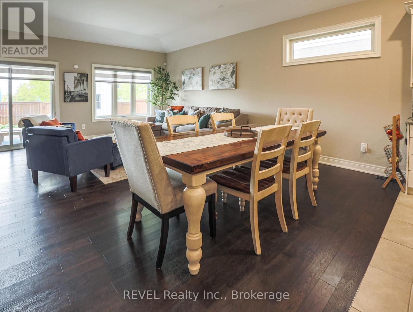 15 Willowbrook Drive, Welland, Ontario  L3C 0G1 - Photo 16 - X13171862