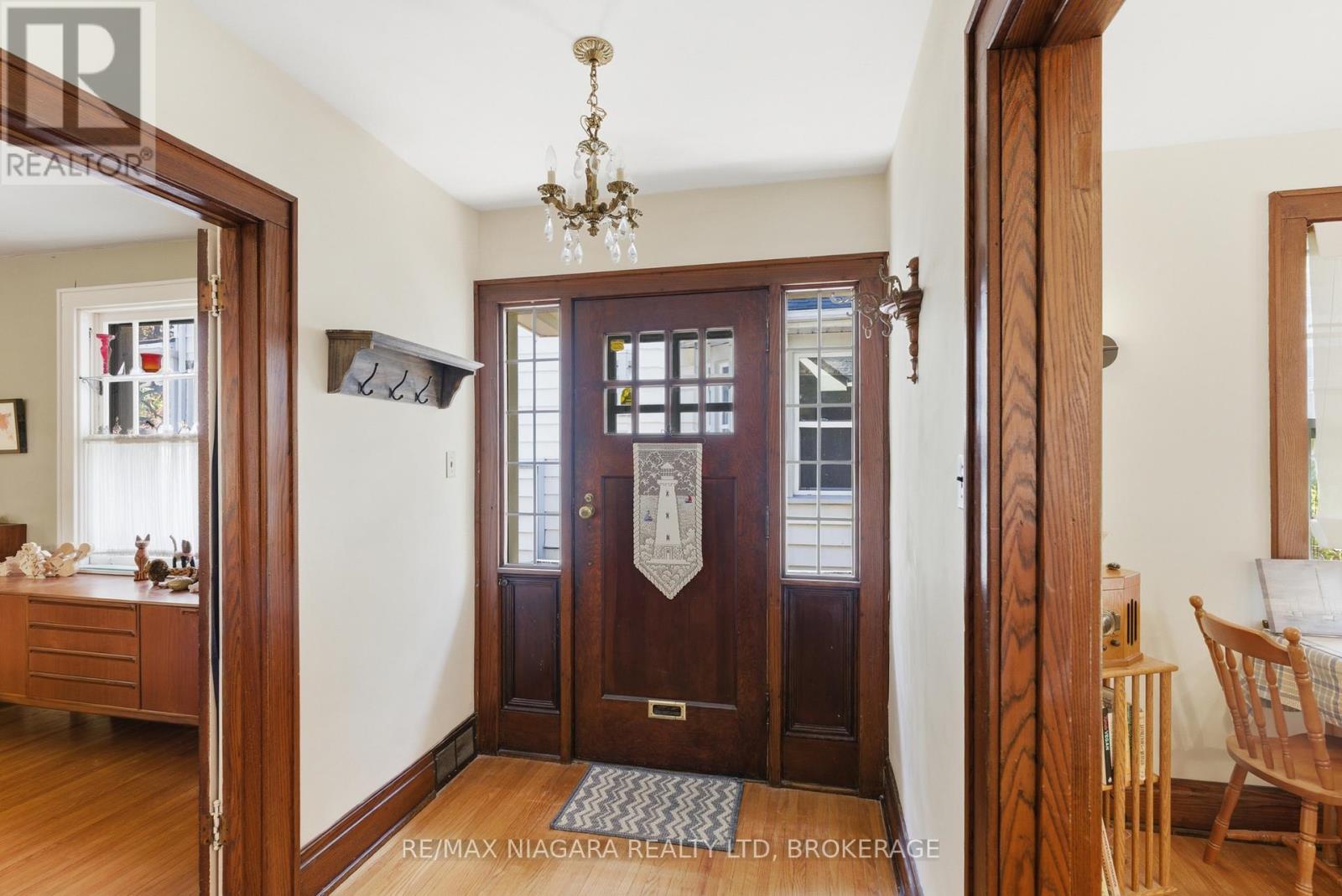 15 1/2 Wolseley Avenue, St. Catharines, Ontario  L2R 4T4 - Photo 11 - X13171884